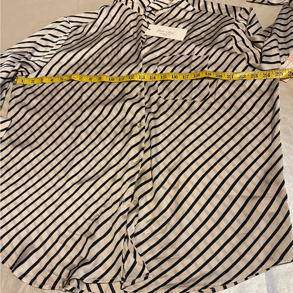 Striped Black and White Women's Top - Picture 3 of 9